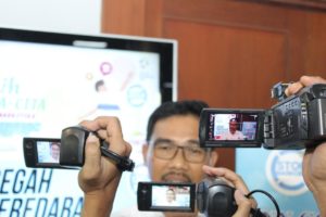 Perjanjian Kerja Sama Antara BNNP Kepri Dengan Dinas Penanaman Modal Dan Pelayanan Terpadu Satu Pintu Pemerintah Kota Batam Serta Grand Openning BNN Corner Di Mall Pelayanan Publik Batam