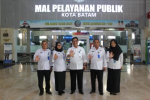 Perjanjian Kerja Sama Antara BNNP Kepri Dengan Dinas Penanaman Modal Dan Pelayanan Terpadu Satu Pintu Pemerintah Kota Batam Serta Grand Openning BNN Corner Di Mall Pelayanan Publik Batam