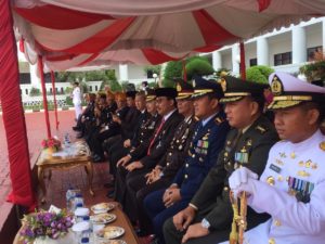 Upacara Ziarah dan Tabur Bunga di Makam Taman Pahlawan