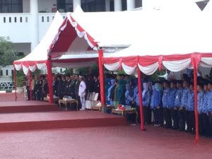 Upacara Ziarah dan Tabur Bunga di Makam Taman Pahlawan