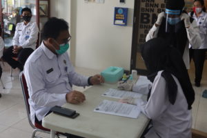 BNNP KEPRI melaksanakan RAPID TEST dalam pencegahan COVID-19