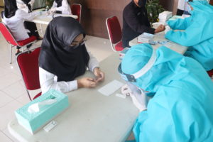 BNNP KEPRI melaksanakan RAPID TEST dalam pencegahan COVID-19