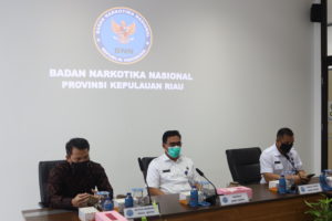 Penandatanganan Nota Kesepahaman antara Badan Narkotika Nasional dengan Badan Pengawas Pemilihan Umum Secara Virtual