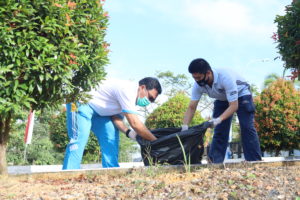 Gotong Royong dan Penanaman Pohon dalam rangka memperingati Hari Kemerdekaan RI Ke-75