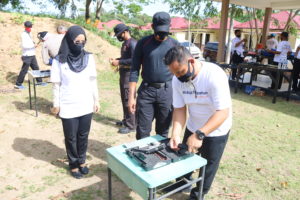 Pelatihan Menembak personil BNN Provinsi Kepulauan Riau dan jajaran