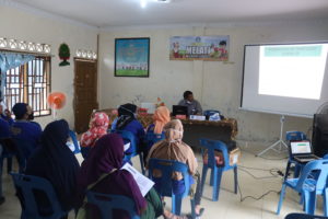 Bimbingan Teknis Lifeskill bagi Masyarakat Rawan Narkoba di lingkungan perkotaan di Kelurahan Muka Kuning Hari Pertama