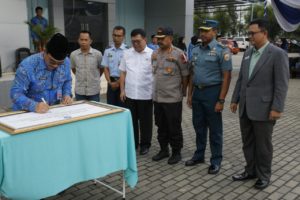 Pencanangan Zona Integritas Menuju (WBK & WBBM) Di BNNP Kepri Tahun 2019