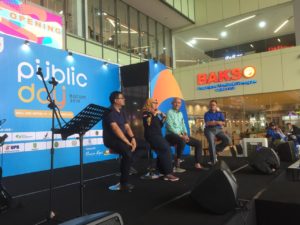 Sosialisasi bahaya penyalahgunaan narkoba melalui Bus Pencegahan BNNP Kepri dalam rangka Public Day Tahun 2019 di Kota Batam