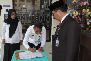 Pengambilan Sumpah Jabatan dan Pelantikan Pejabat Eselon IV di Lingkungan BNNP Kepulauan Riau