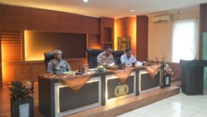 Rapat POLRI Peduli Lingkungan dengan Gerakan Penanaman Pohon di Lingkungan POLDA Provinsi Kepulauan Riau tahun 2020