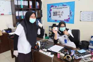 Pencegahan Penyebaran COVID-19 di BNNP KEPRI (Pembagian Vitamin)