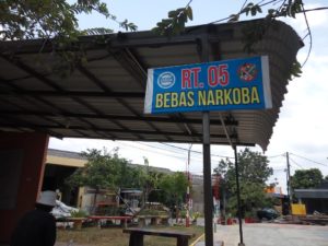 BNN Menyapa Warga Melalui Bus Sosialisasi BNNP KEPRI dalam rangka Pencegahan Penyalahgunaan Narkoba dan Upaya Pencegahan Penyebaran Virus Corona Covid-19 di Kota Batam