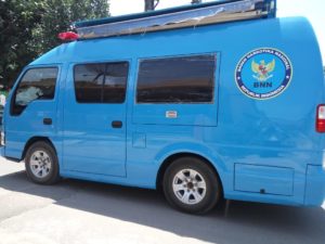 BNN Menyapa Warga Melalui Bus Sosialisasi BNNP KEPRI dalam rangka Pencegahan Penyalahgunaan Narkoba dan Upaya Pencegahan Penyebaran Virus Corona Covid-19 di Kota Batam