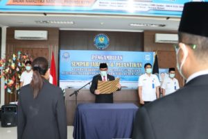 Pengambilan Sumpah Jabatan dan Pelantikan Pejabat Eselon IV di lingkungan Kerja BNN Provinsi Kepulauan Riau