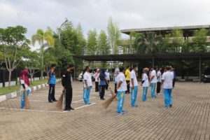 Bakti Sosial Kebersihan Lingkungan Masyarakat dalam rangka Pra HANI 2020