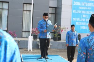 Pelaksanaan Upacara Bulanan BNNP Kepri Pelaksanaan Upacara Bulanan BNNP Kepri