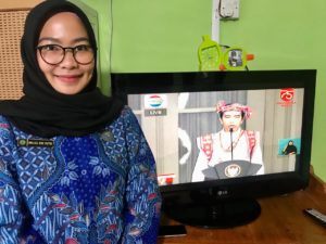 Personil BNNP KEPRI mengikuti Upacara Detik-Detik Proklamasi Hari Ulang Tahun Republik Indonesia Ke-75 melalui virtual dr Tempat tinggal masing-masing