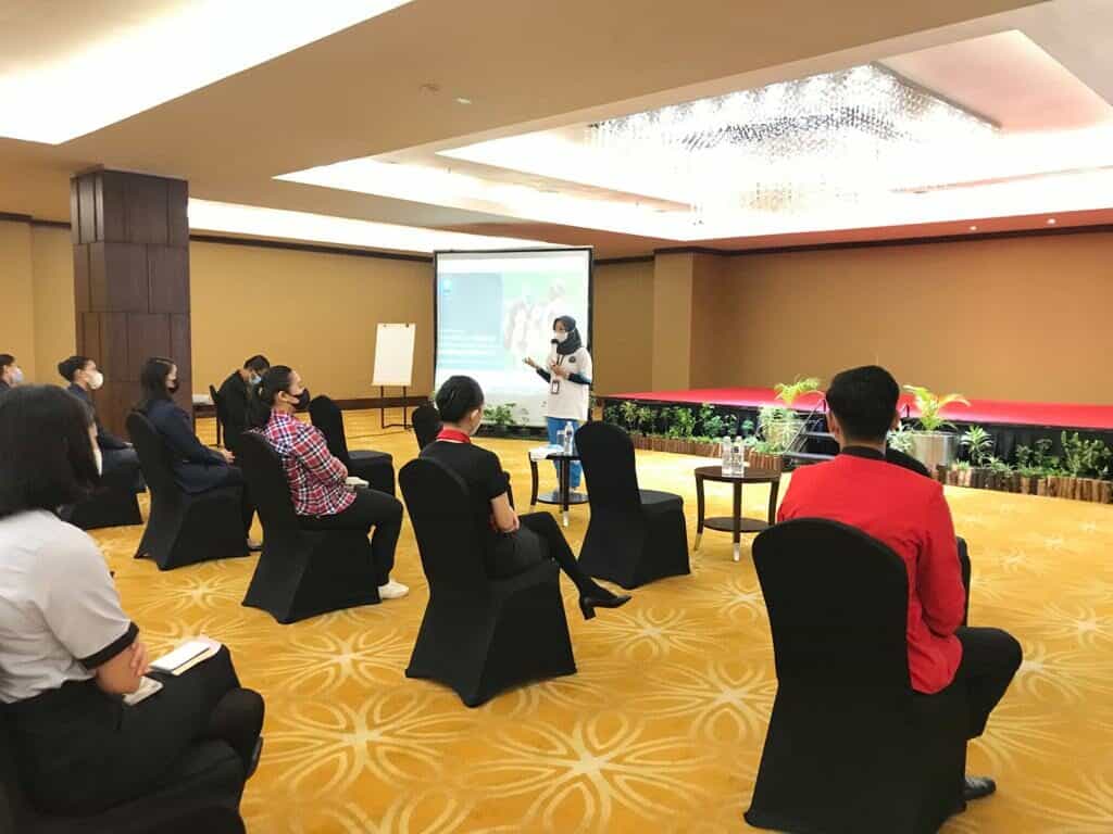 Cegah Narkoba di Tempat Kerja BNNP Kepri Beri Edukasi Karyawan Swisbell Hotel BNN Kepri Lakukakn Penyuluhan Narkoba pada Karyawan Swisbell Hotel