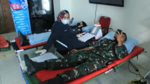 Pegawai BNNP Kepulauan Riau Laksanakan Donor Darah