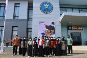 Kunjungan SMK 02 di BNNP Kepri Kunjungan SMK 02 di BNNP Kepri