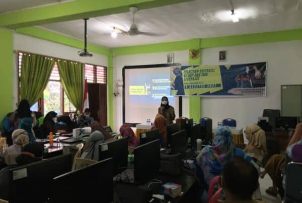 Pelatihan Pengembangan Softskill di SMP Negeri 1 Batam (Pertemuan Ke-2)