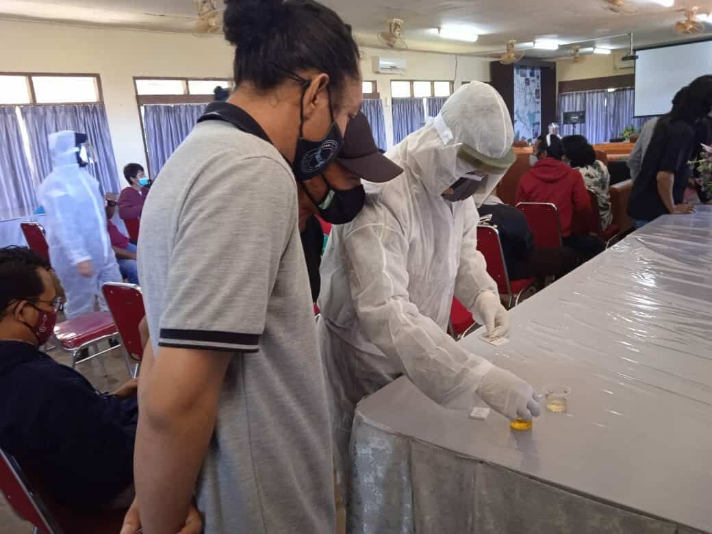 BNNP Kepri Lakukan Deteksi Dini pada Karyawan PT Indotirta Suaka BNNP Kepri Lakukan Deteksi Dini pada Karyawan PT Indotirta Suaka