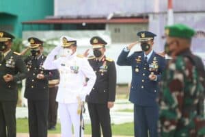 Keikutsertaan KA BNNP Kepri dalam Pelaksanaan Upacara Peringatan Hari Pahlawan Ke-76 Tahun 2021 * Keikutsertaan KA BNNP Kepri dalam Pelaksanaan Upacara Peringatan Hari Pahlawan Ke-76 Tahun 2021 *