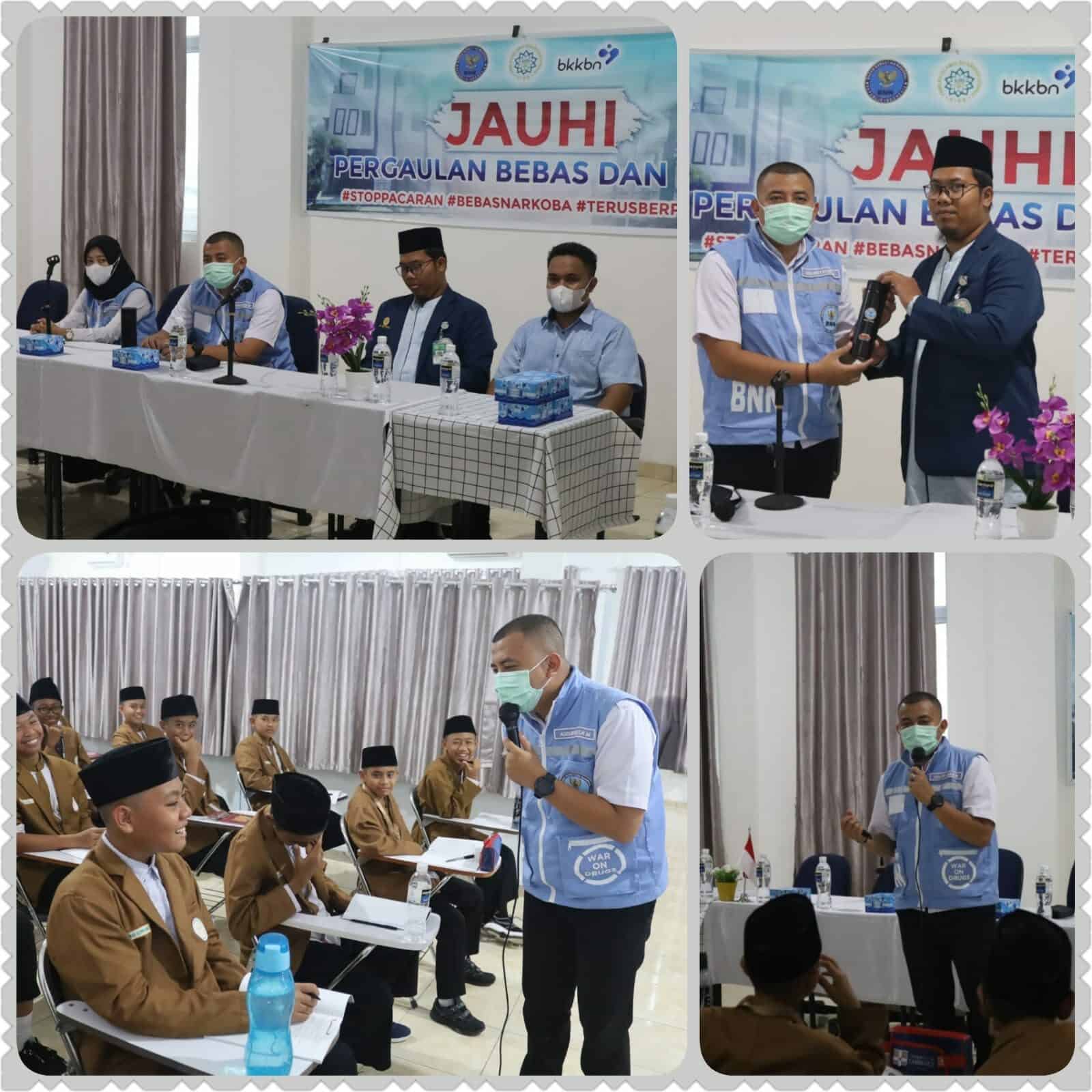 Informasi dan Edukasi bahaya penyalahgunaan narkoba melalui tatap muka di Sekolah Kemilau Islamic Boarding School (KIBS) Informasi dan Edukasi bahaya penyalahgunaan narkoba melalui tatap muka di Sekolah Kemilau Islamic Boarding School (KIBS)
