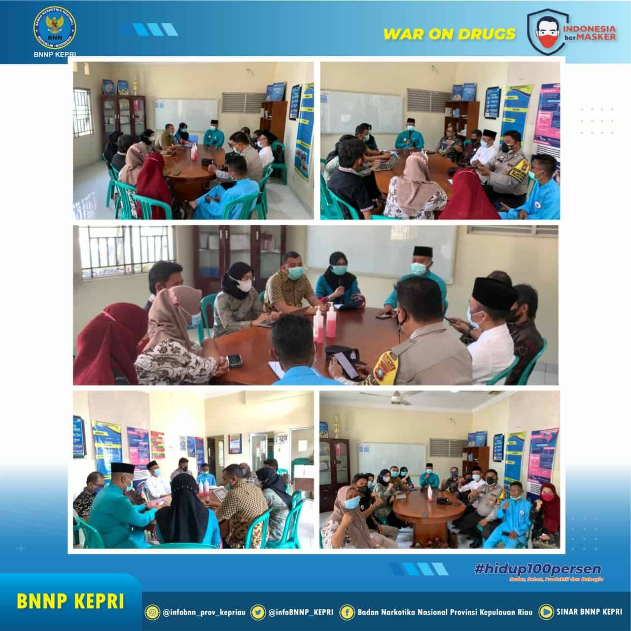 Rapat Koordinasi Pelaksanaan Program Ketahanan Keluarga Anti Narkoba di Kelurahan Batu Besar Nongsa Rapat Koordinasi Pelaksanaan Program Ketahanan Keluarga Anti Narkoba di Kelurahan Batu Besar Nongsa