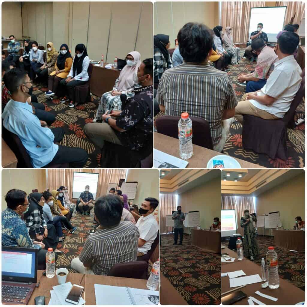 Pelatihan Training of Trainer (TOT) Konseling Dasar Adiksi Angkatan ke IV di Makasar dari UNODC dan Deputi Bidang Rehabilitasi BNN RI Pelatihan Training of Trainer (TOT) Konseling Dasar Adiksi Angkatan ke IV di Makasar dari UNODC dan Deputi Bidang Rehabilitasi BNN RI