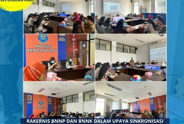 Rapat Kerja Teknis BNNP dan BNNK dalam Upaya Sinkronisasi Pelaksanaan Program Pemberdayaan Masyarakat Rapat Kerja Teknis BNNP dan BNNK dalam Upaya Sinkronisasi Pelaksanaan Program Pemberdayaan Masyarakat