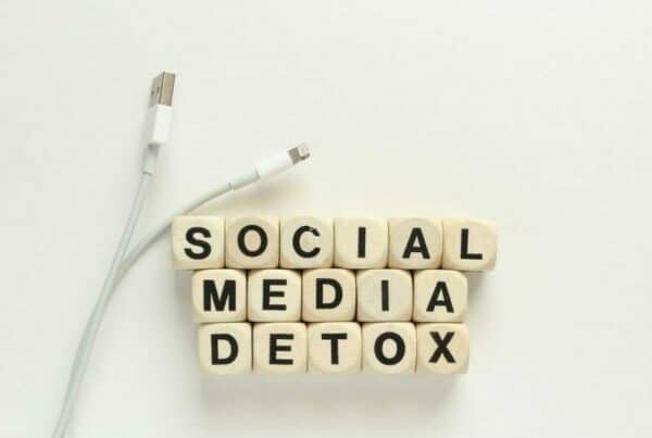 Detoks Sosial Media dan Kaitan Terhadap Kesehatan Mental