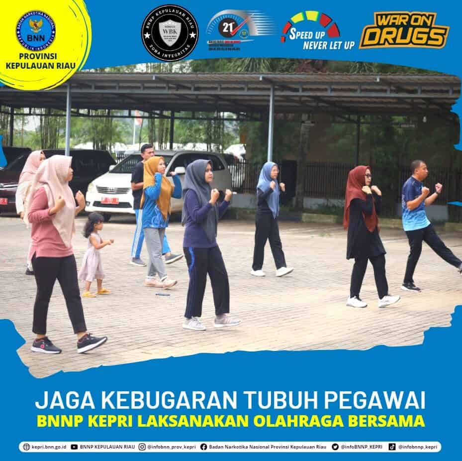 Pegawai BNNP Kepri Senam Bersama Pegawai BNNP Kepri Senam Bersama