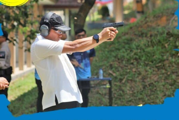 Kepala BNN Provinsi Kepulauan Riau Laksanakan Latihan Menembak Bersama Tim Pemberantasan dan Jajaran