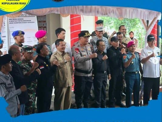 KEPALA BNNP KEPRI MENGHADIRI ACARA PERESMIAN POS PAM TERPADU DAN LAUNCHING KAMPUNG BEBAS NARKOBA