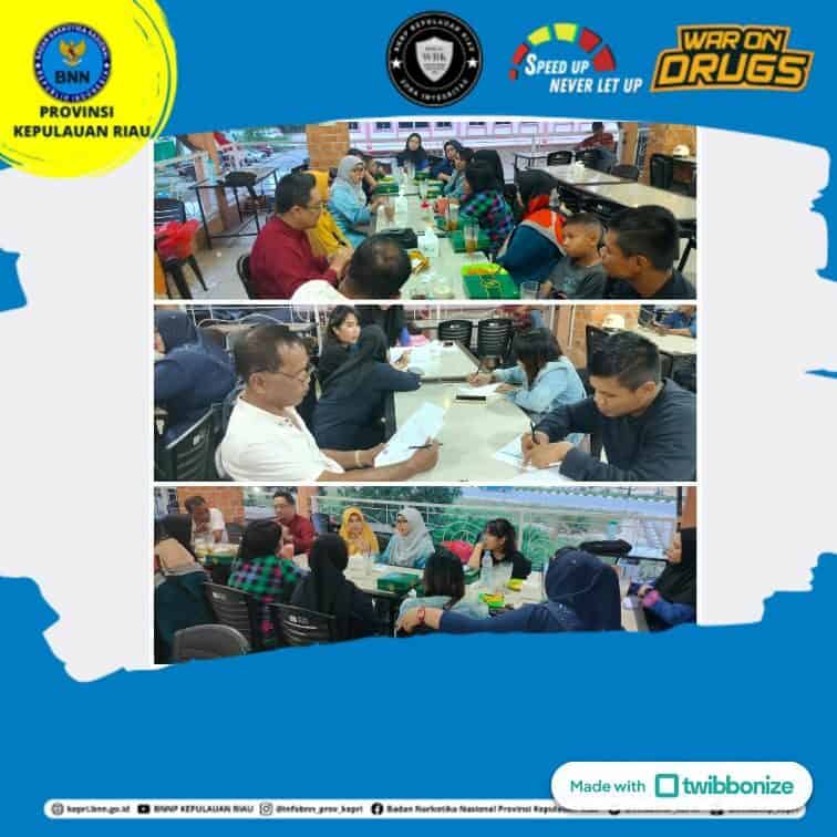 Pertemuan Kelompok Pemulihan (PKP) dan Pertemuan Dukungan Keluarga (PDK) Pertemuan Kelompok Pemulihan (PKP) dan Pertemuan Dukungan Keluarga (PDK)
