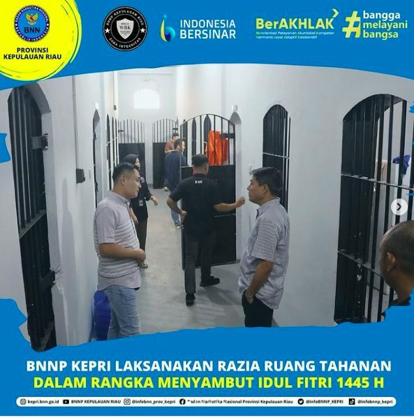 Pemeriksaan/ Razia Ruang Sel Tahanan Narkotika BNNP Kepulauan Riau Pemeriksaan/ Razia Ruang Sel Tahanan Narkotika BNNP Kepulauan Riau